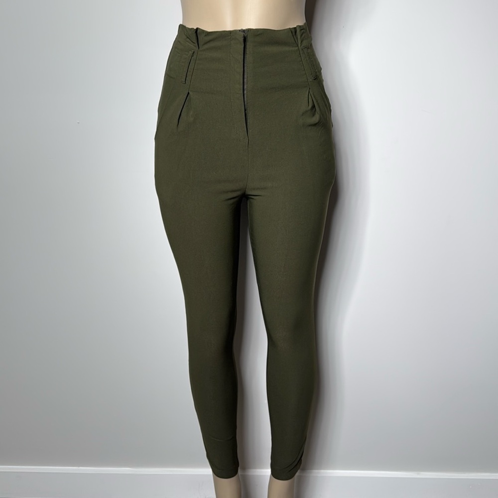 Windsor XS skin tight green pants